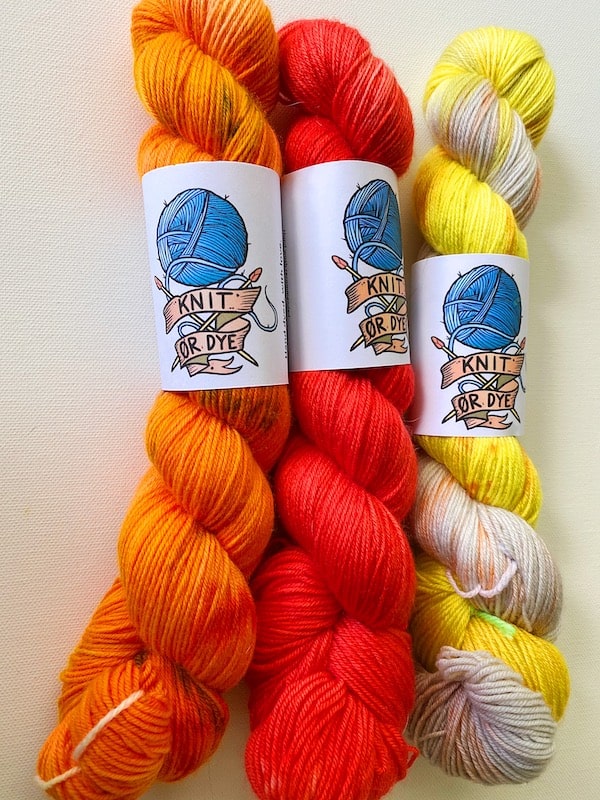 Such vibrant hand-dyed merino yarn
